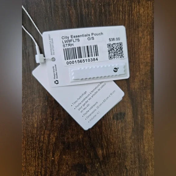 Lululemon Light Gray Pouch - Picture 2 of 2